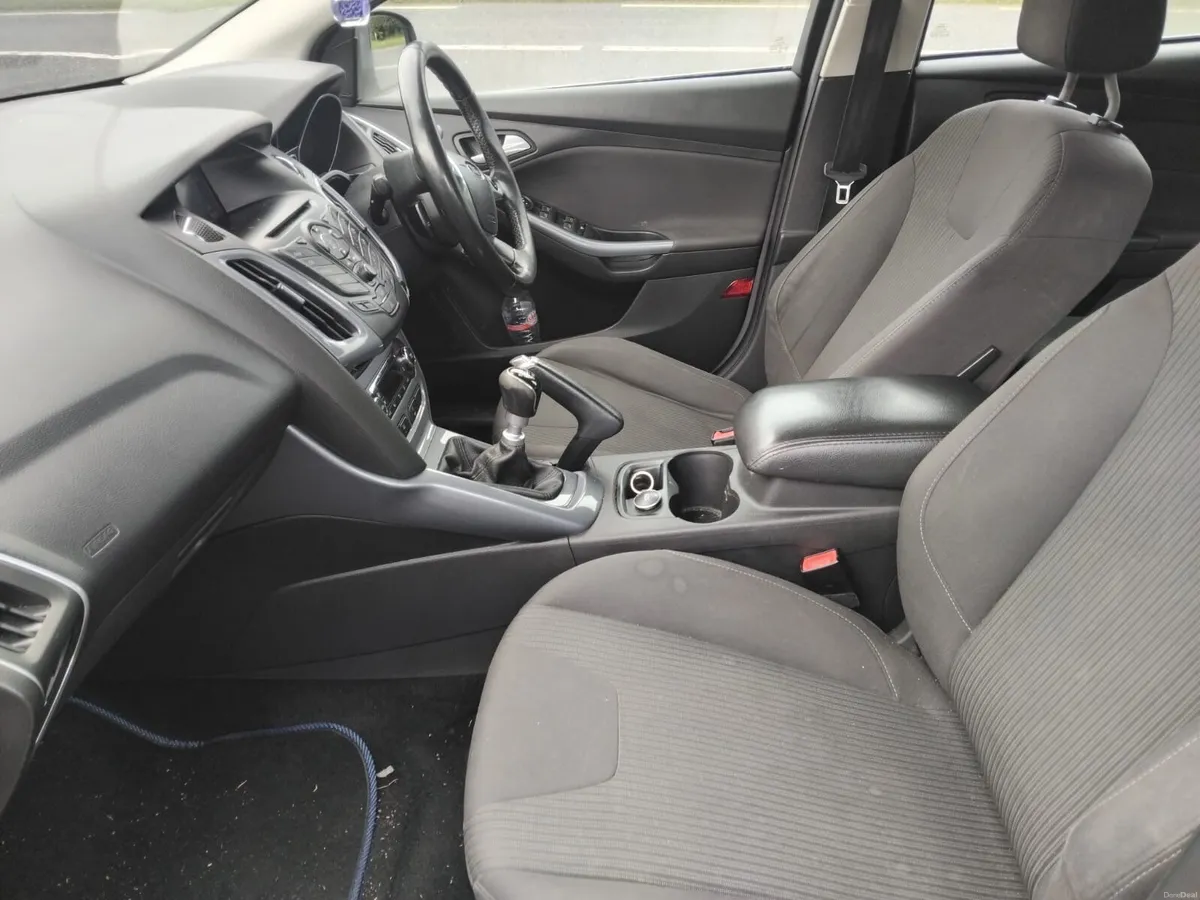 Ford Focus 2014 - Image 5