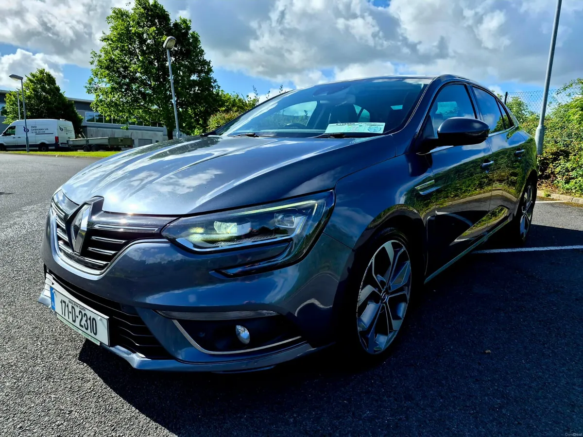 2017 RENAULT MEGANE 1.5D SIGNATURE NAV HUGE SPEC - Image 4