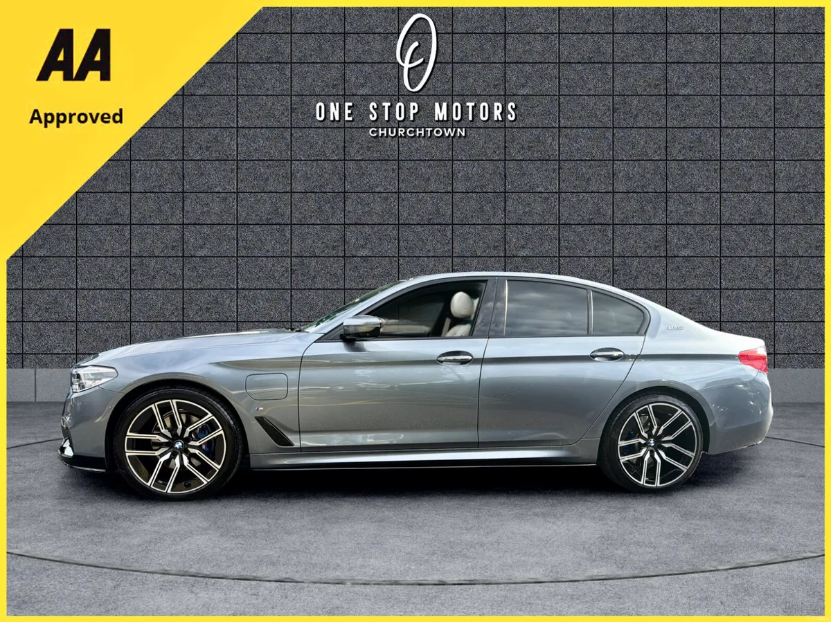 182 BMW 530E G30 MSPORT PRO *31,000KMS*SUNROOF - Image 2