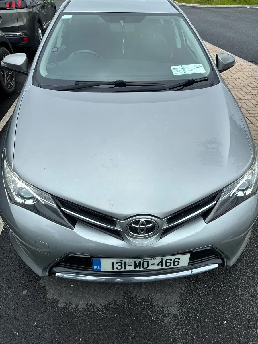 TOYOTA AURIS 2013 MANUAL - Image 1