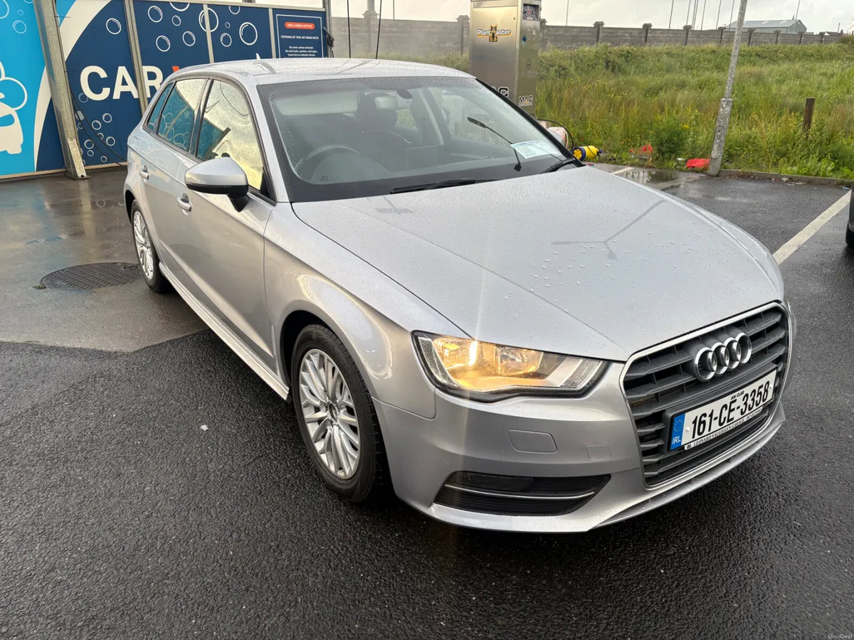 Audi A3 2016 - Image 2