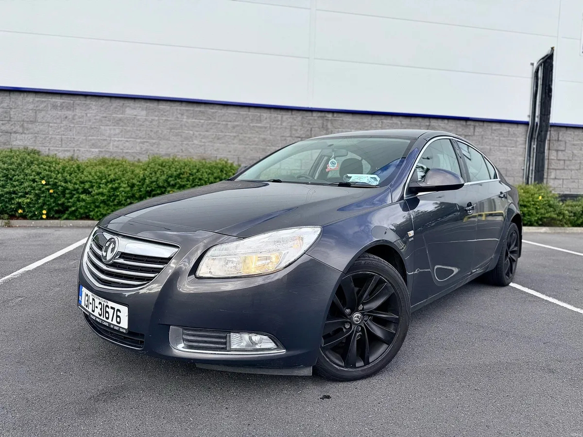 Vauxhall Insignia 2.0Tdi - Image 1