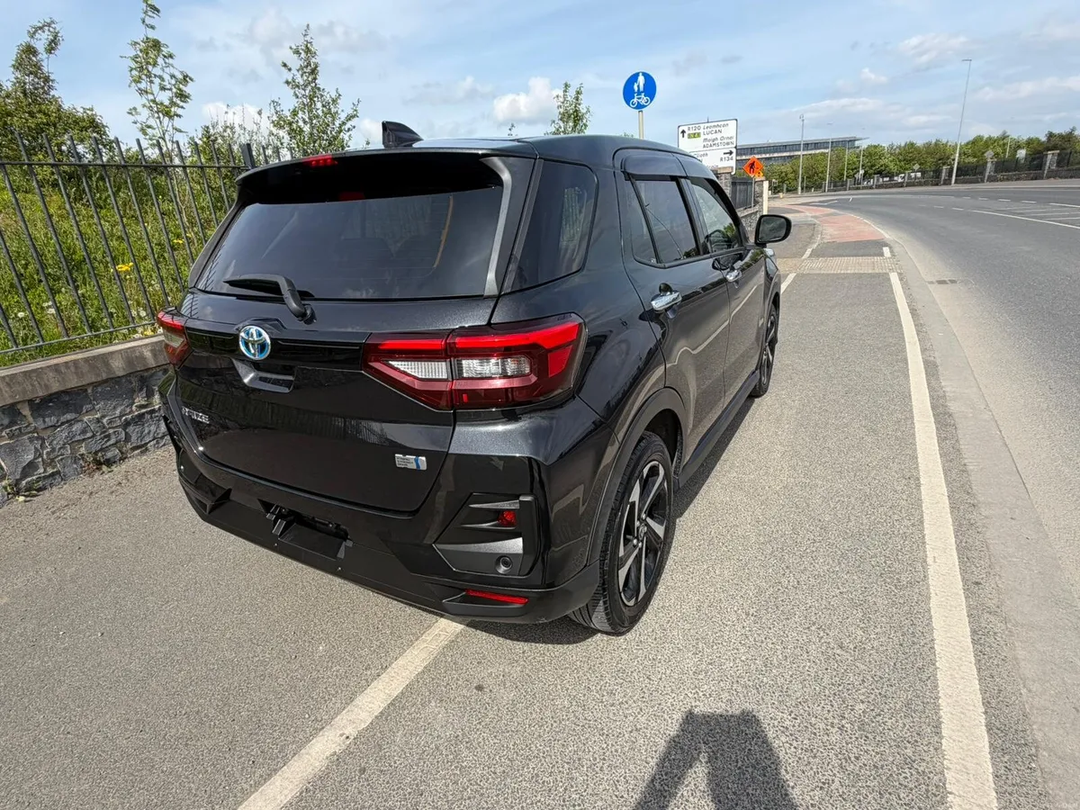 Toyota raize 1.2 ltr hybrid ! 21500 euro - Image 2