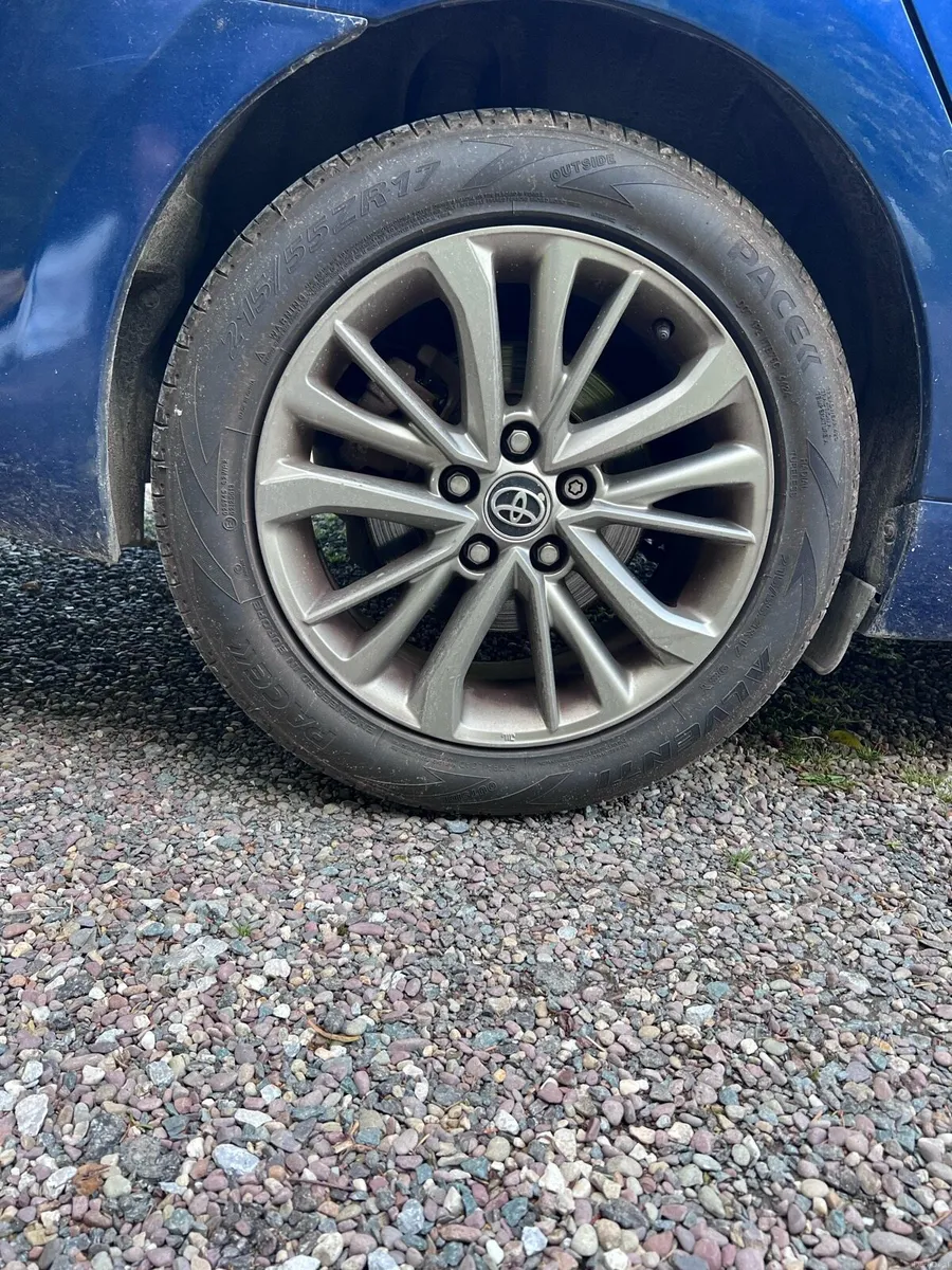 Estate Avensis - Image 6