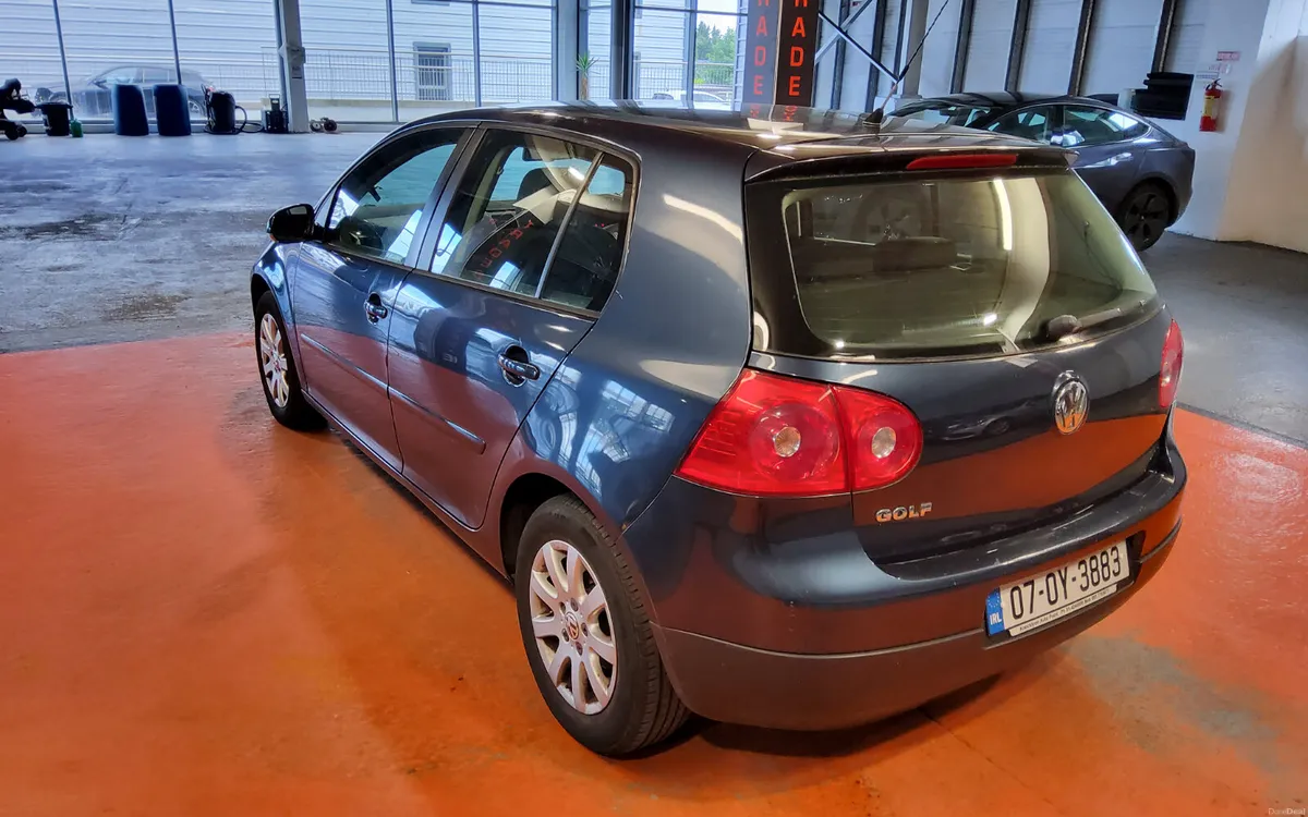 Volkswagen Golf 2007 - Image 4