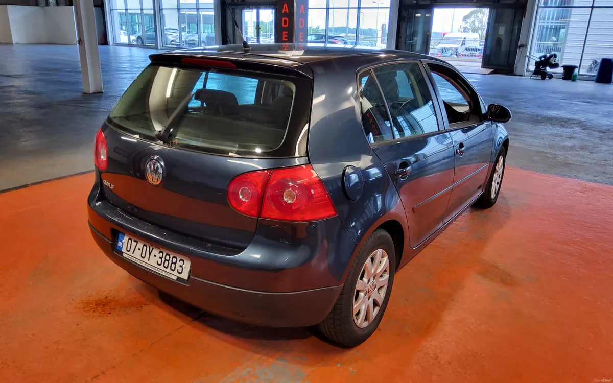 Volkswagen Golf 2007 - Image 2