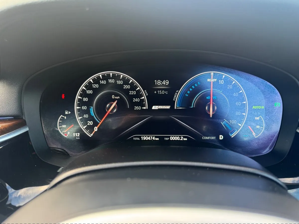 M-Sport BMW 530e Petrol Hybrid - Image 3