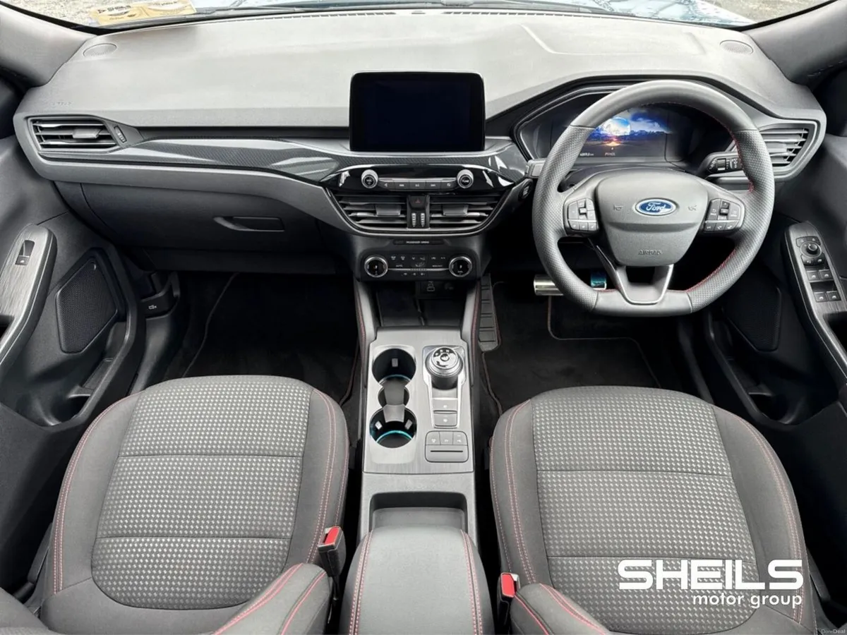Ford Kuga 2.5 Duratec 225PS PHEV ST-Line Auto - Image 3