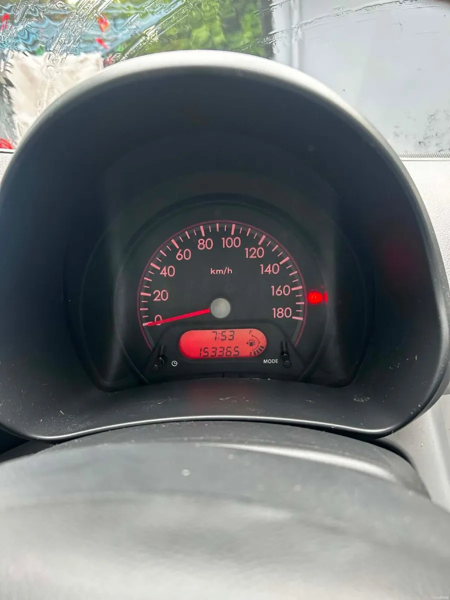 Nissan Pixo 2011 - Image 1