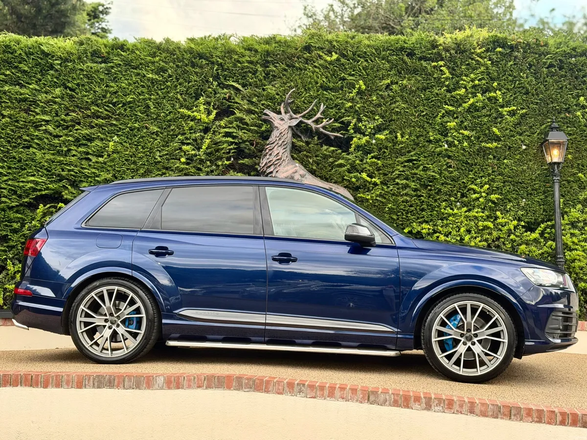 Audi Q7 50 TDI S LINE BLACK EDT - Image 4
