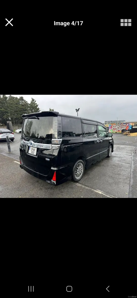 7 seater Toyota Voxy 2021 ! 27500 euro - Image 4