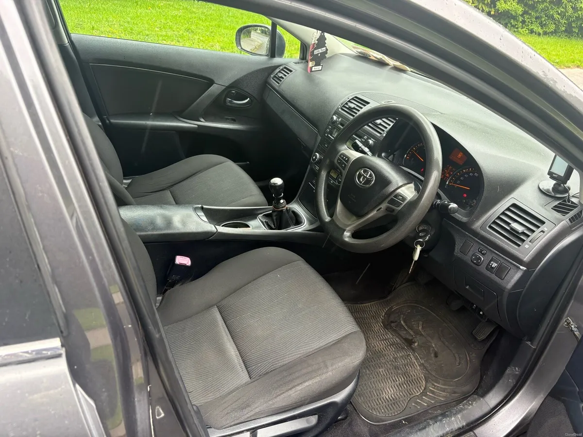 2010 Toyota Avensis 2.0 D4D NCT And Tax - Image 4