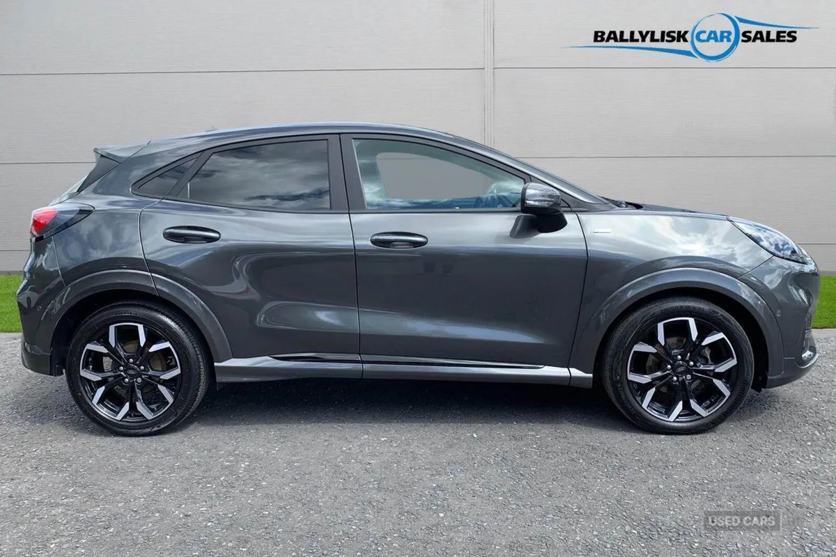 Ford Puma 1.0T 125PS ST-Line X in Magnetic Grey wi - Image 3