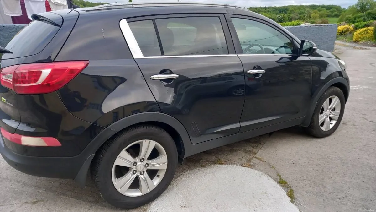 Kia Sportage 2011 - Image 4
