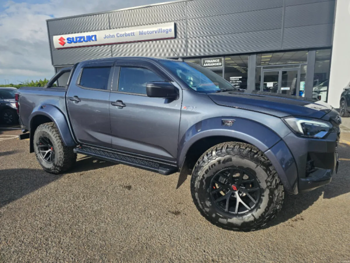 Isuzu D-Max ARTIC TRUCK - Image 4