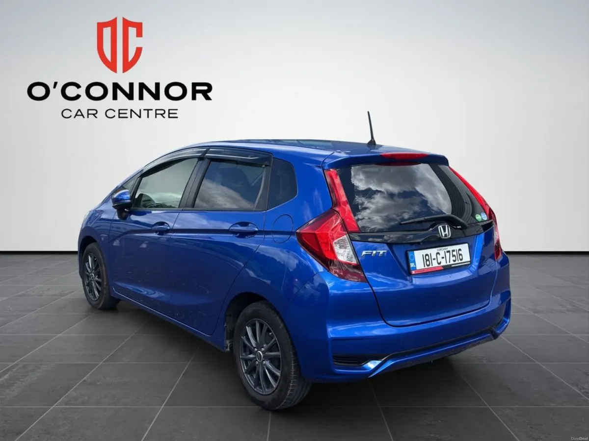 Honda Fit Fits everywhere… including your bad park - Image 4