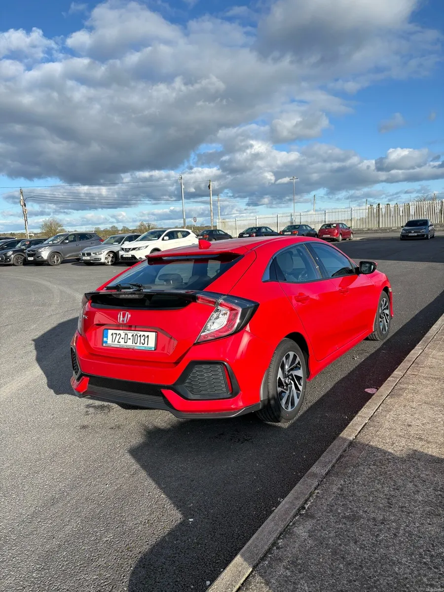 Honda civic 1.0 petrol - Image 3