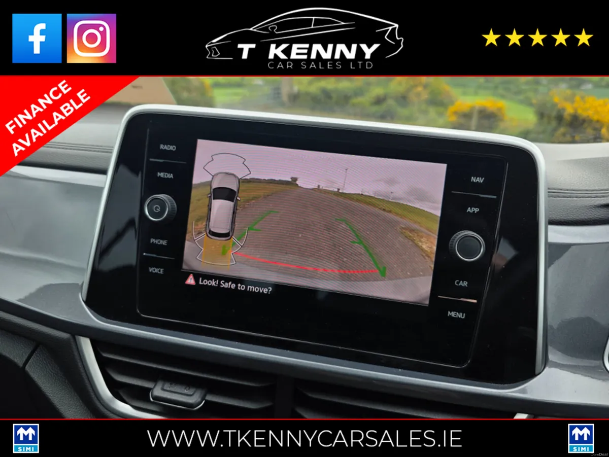 Volkswagen T-Roc STYLE 1.5 TSI D7F 150HP FROM €113 - Image 4