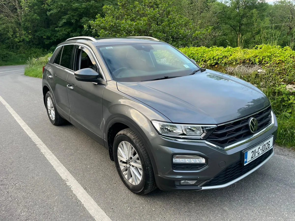 Volkswagen T-Roc 2.0L TDI 2021 - Image 1