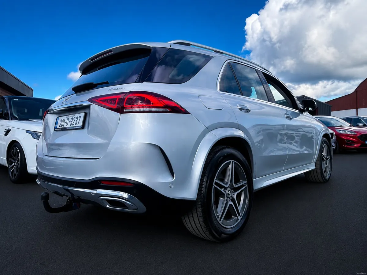 201 MERCEDES GLE300CDI AMG LOW KMS - Image 4