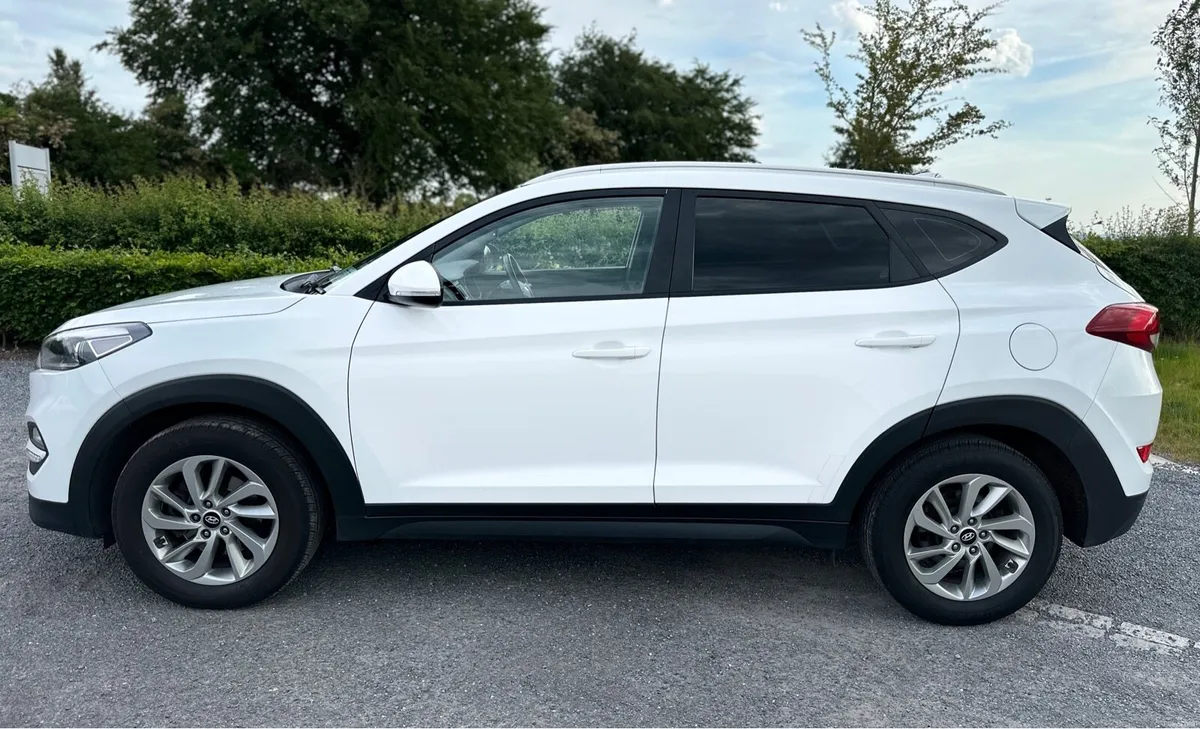 Hyundai Tucson 1.7crdi - Image 4