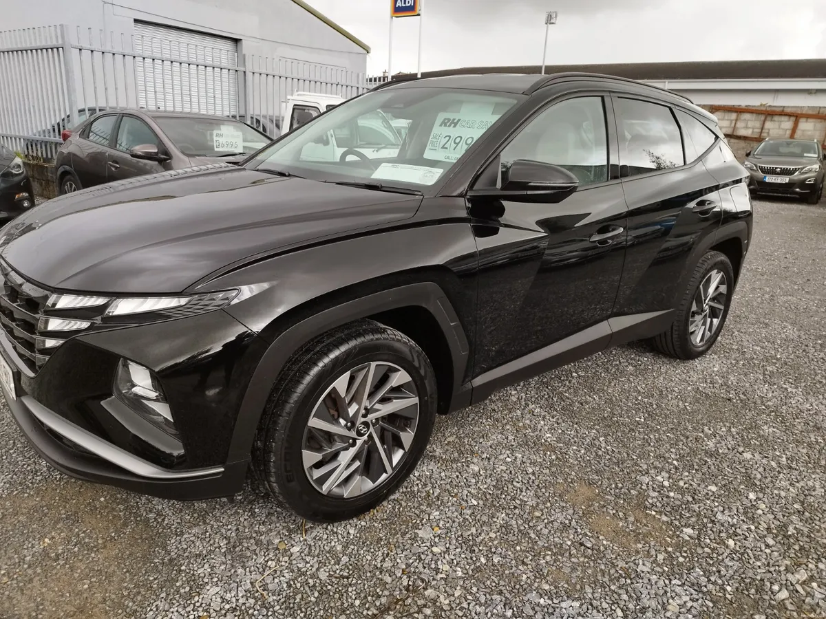 2023 Hyundai Tucson 1.6 crdi executive - Image 5