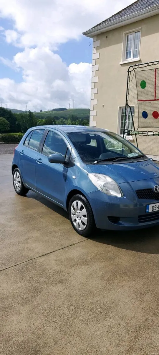 Toy yaris - Image 4