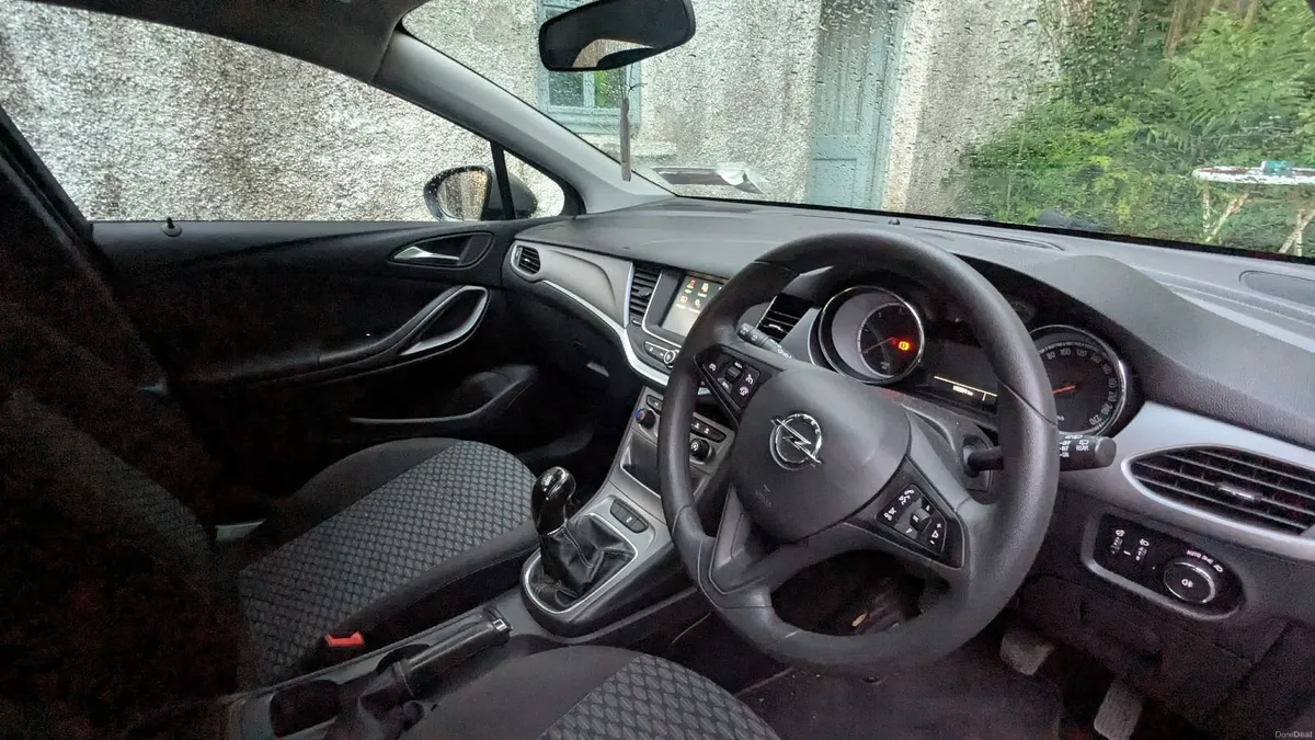 Opel Astra 2016 - Image 4