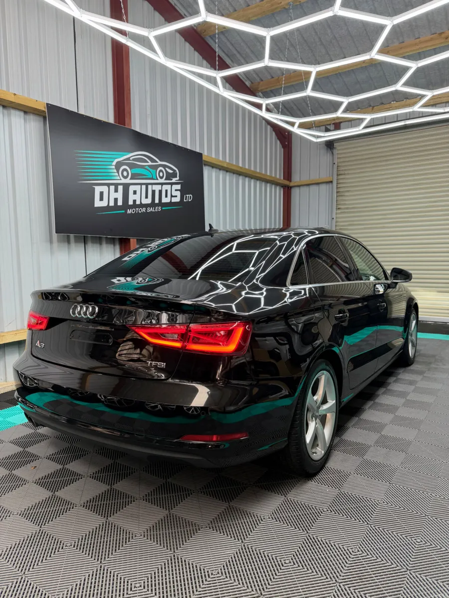 2015(152) Audi A3 Saloon - Leather seats! - Image 3