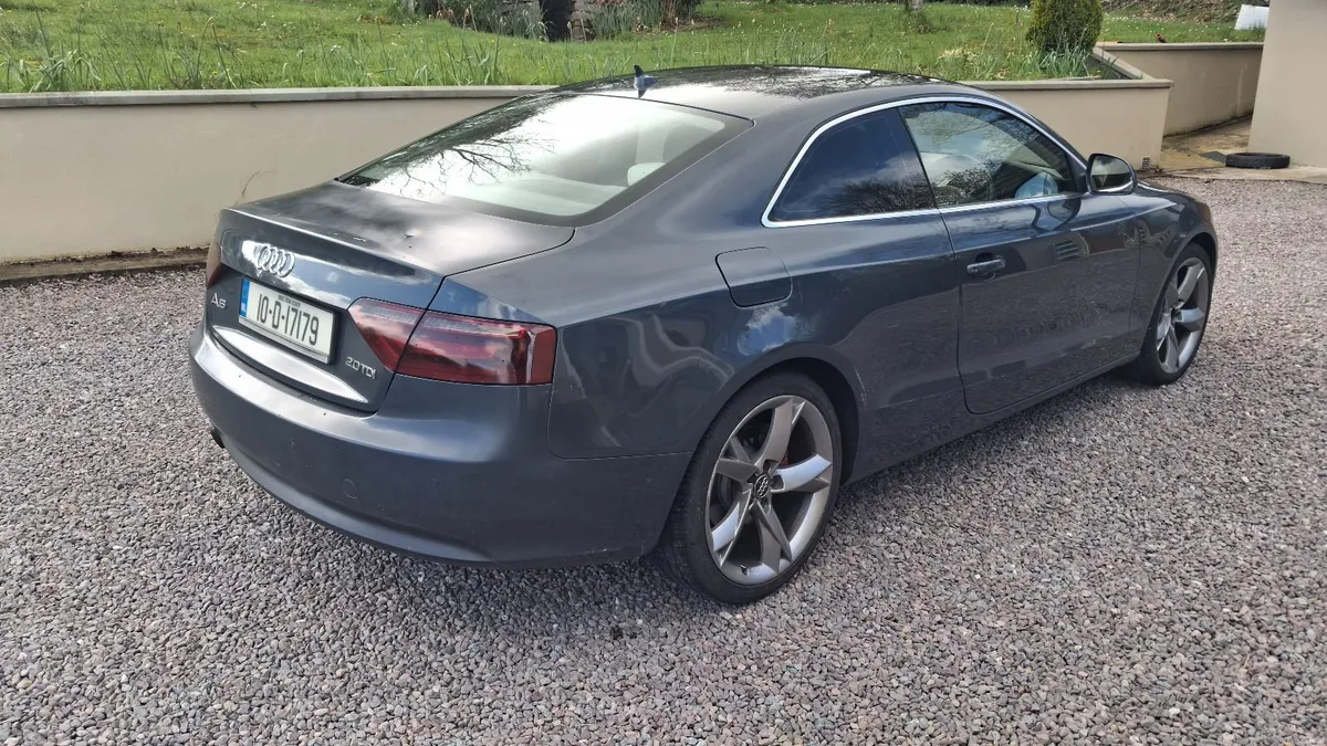 Audi A5 2010 2.0TDI 200bhp - Image 3