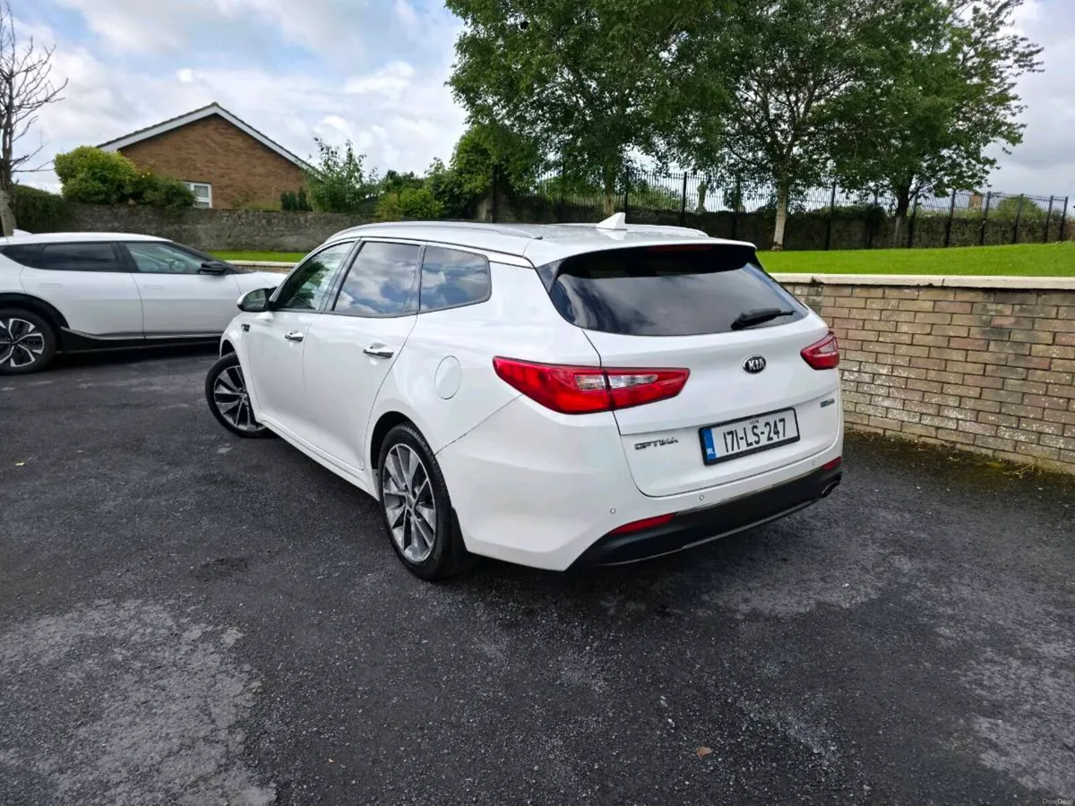 Kia Optima Estate 1.7 CRDI - Image 4
