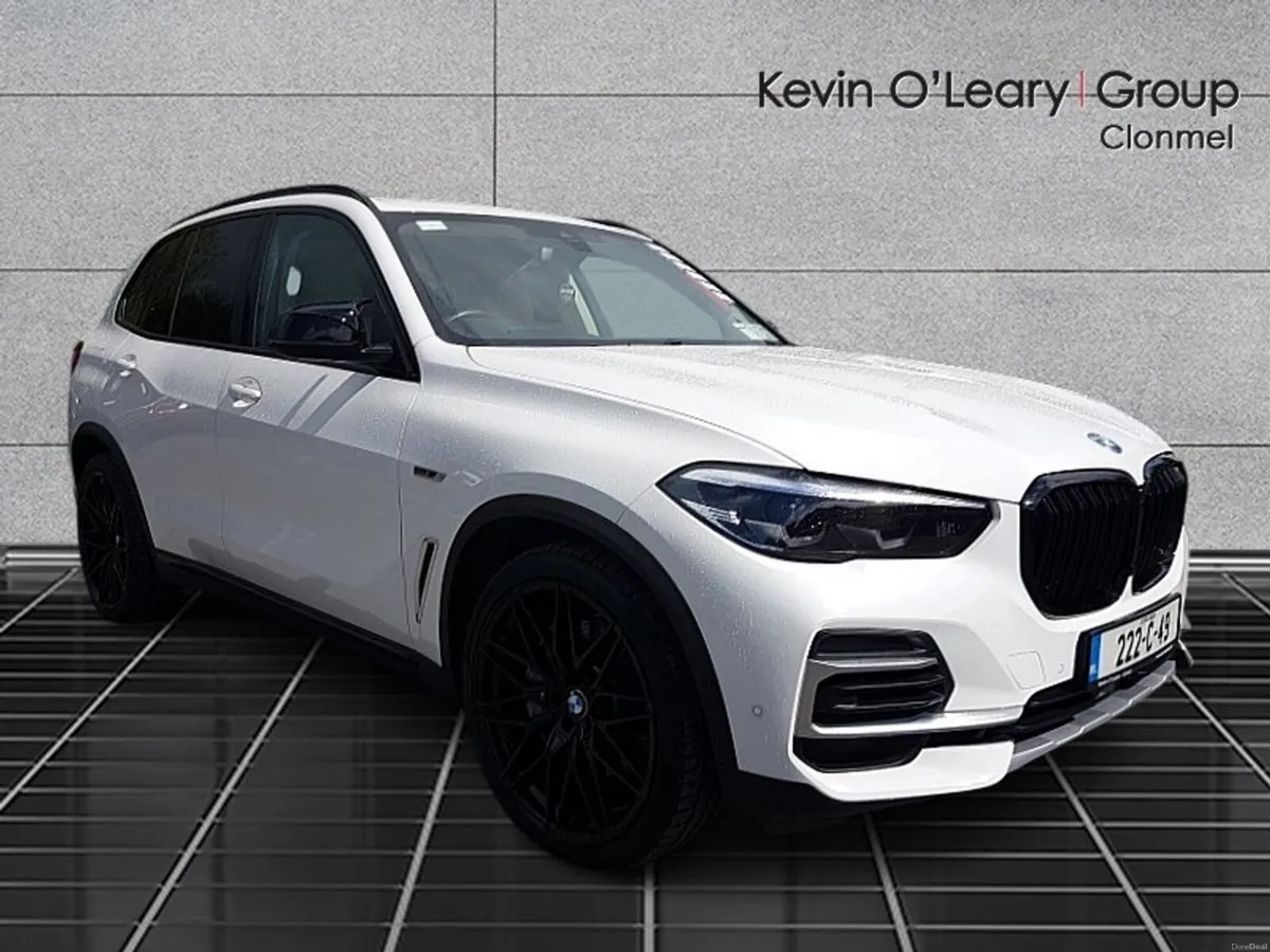 BMW X5 xDrive45e xLine - Image 1