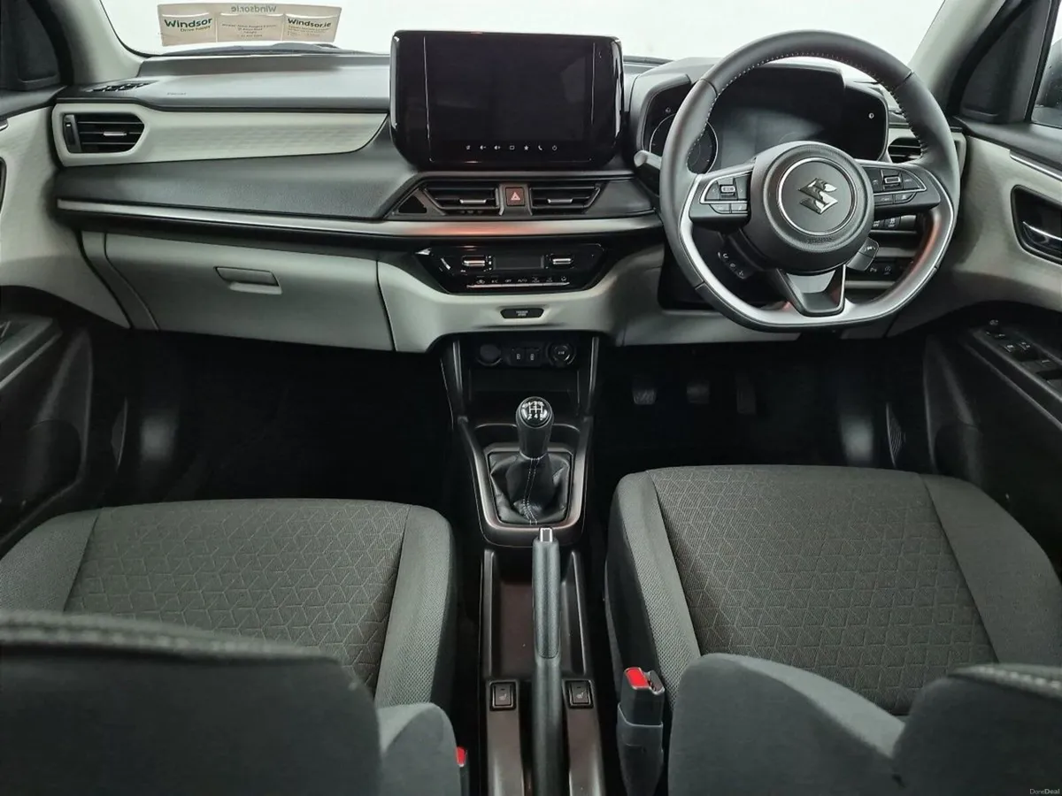 Suzuki Swift Ultra Hybrid Manual 1.2L - Image 4