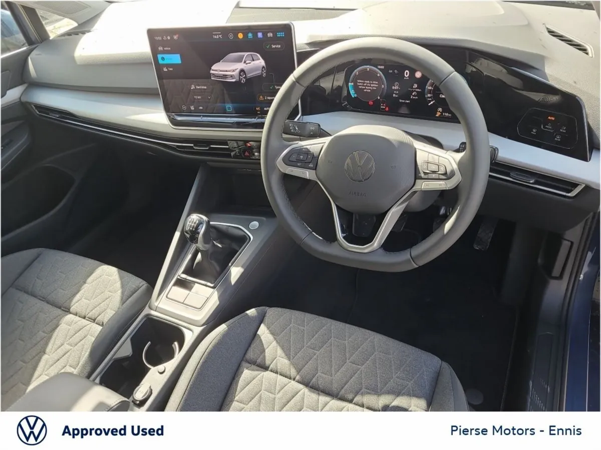 Volkswagen Golf EDITION 75 2.0 TDI 116HP - Image 3