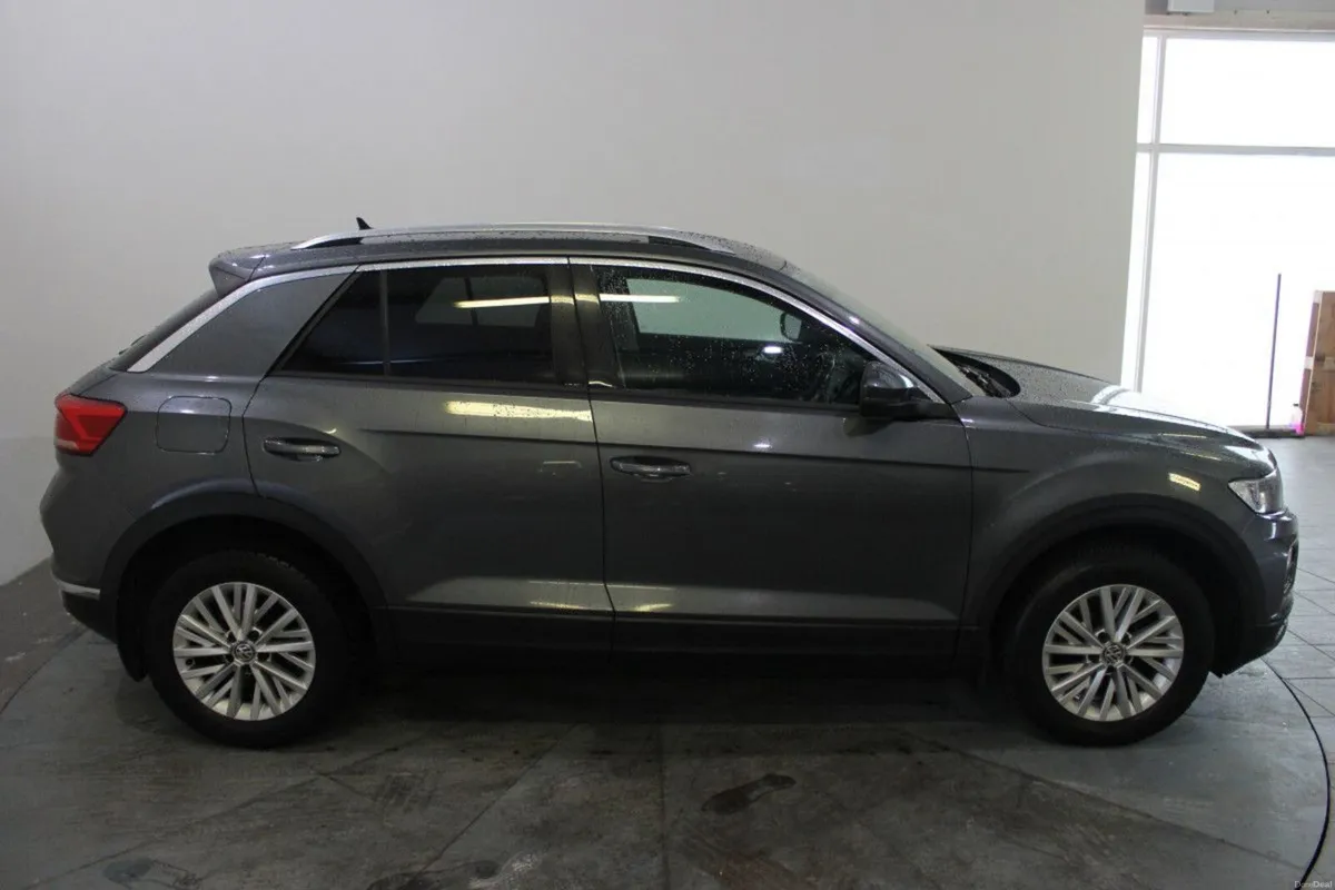 Volkswagen T-Roc 1.6 TDI 115bhp Design - TENDER 1 - Image 3