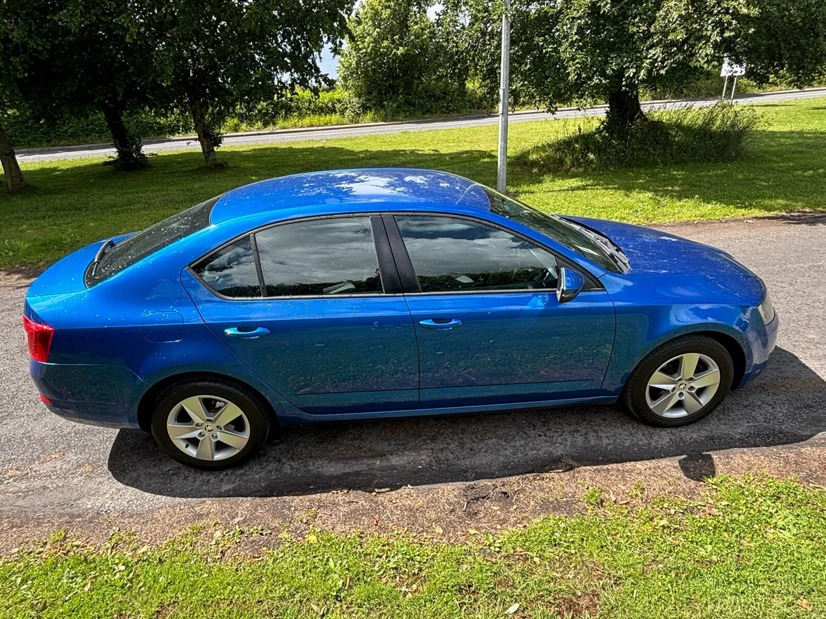 Skoda Octavia NCT 03-27 - Image 4