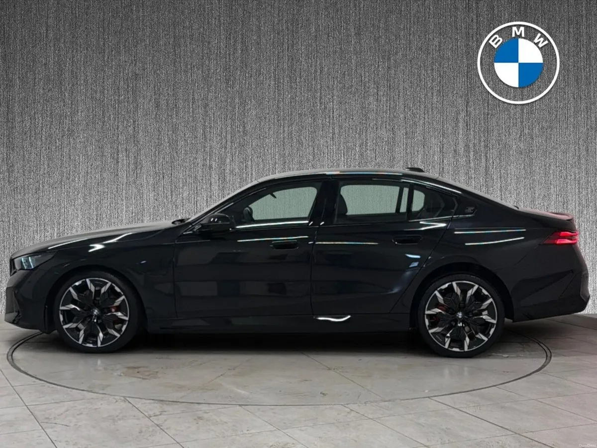BMW 5-Series 530e M Sport Pro Saloon IMMEDIATE DEL - Image 4