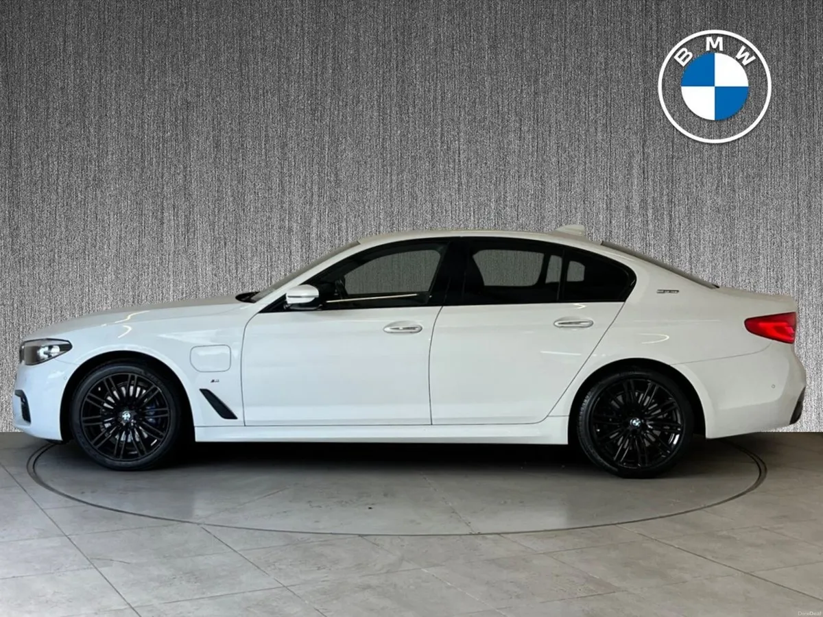 BMW 5-Series 530e M Sport Auto - Image 3
