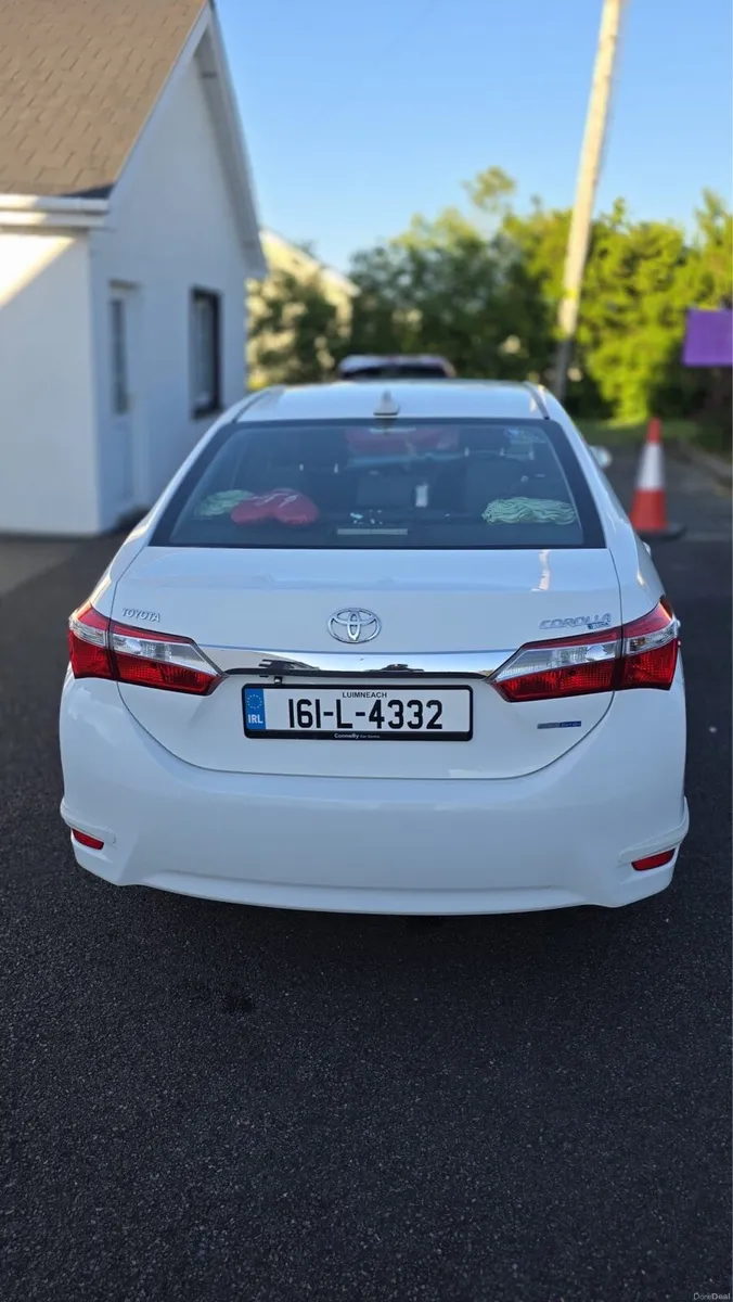 2016 Toyota Corolla Auto - Image 2