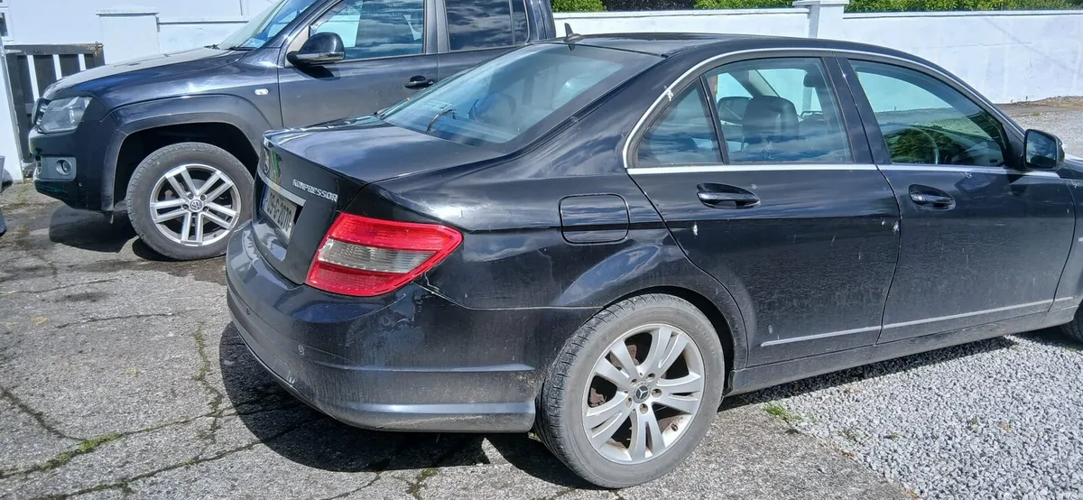Mercedes C200 - Image 3