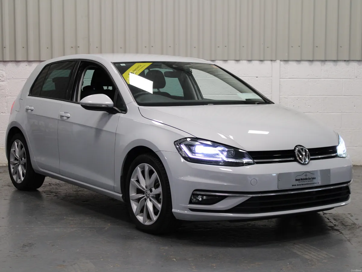 2019 Volkswagen golf Pearl - Image 4