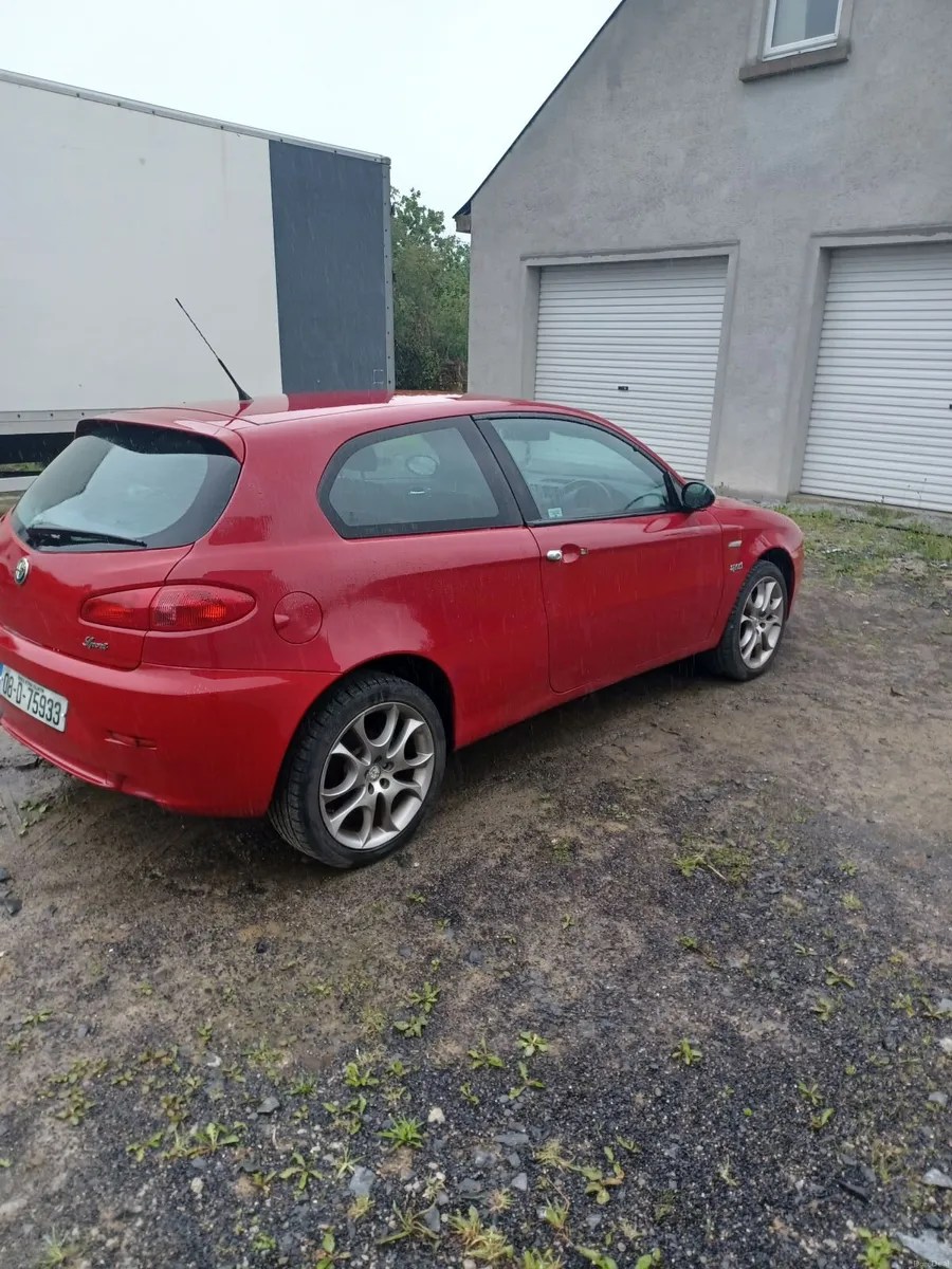 Alfa Romeo 147 2008 - Image 1