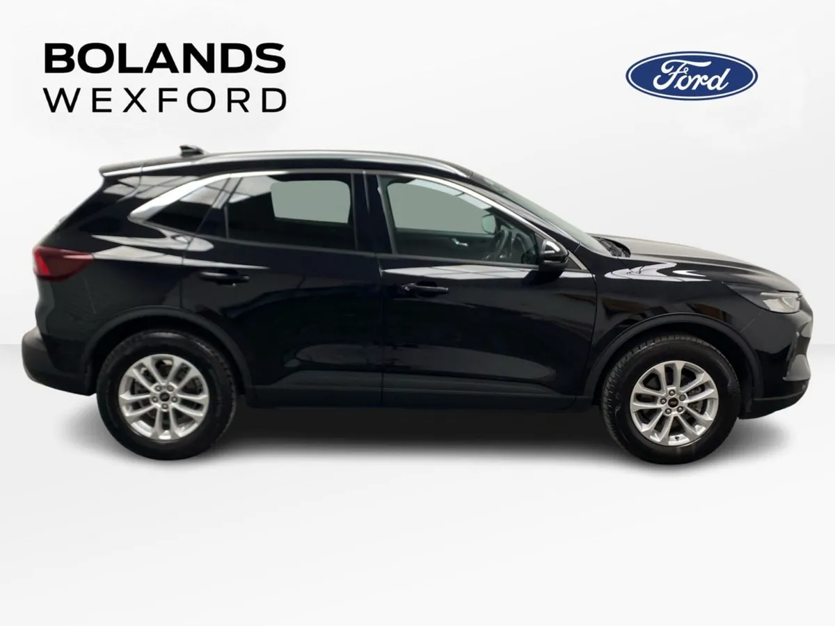 Ford Kuga 2.5 Duratec 225PS PHEV Titanium Auto - Image 4