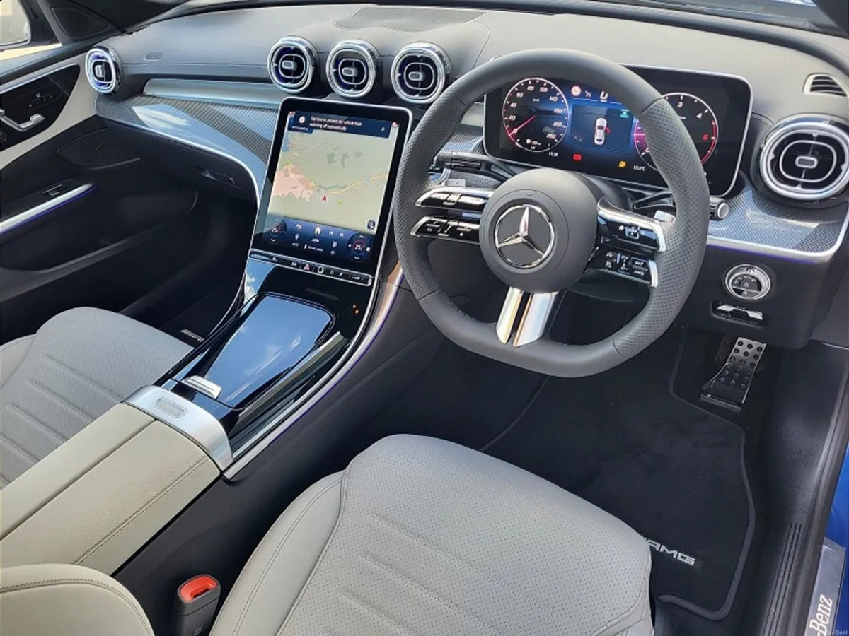 Mercedes-Benz C-Class C200d AMG LINE PLUS AUTO *(N - Image 2