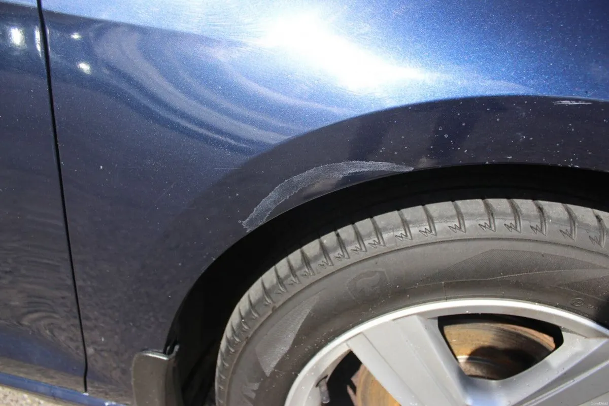 Volkswagen Golf 1.6 TDI 105HP HIGHLINE - TENDER 12 - Image 3