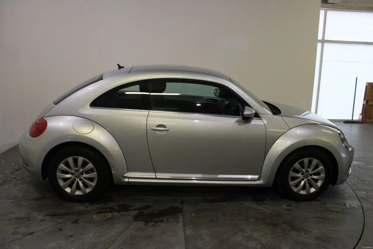 Volkswagen Beetle 1.2 TSI BEETLE DSG AUTO - TENDER - Image 3