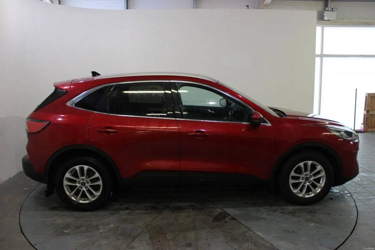 Ford Kuga 1.5 120PS Titanium - TENDER 5 - Image 3