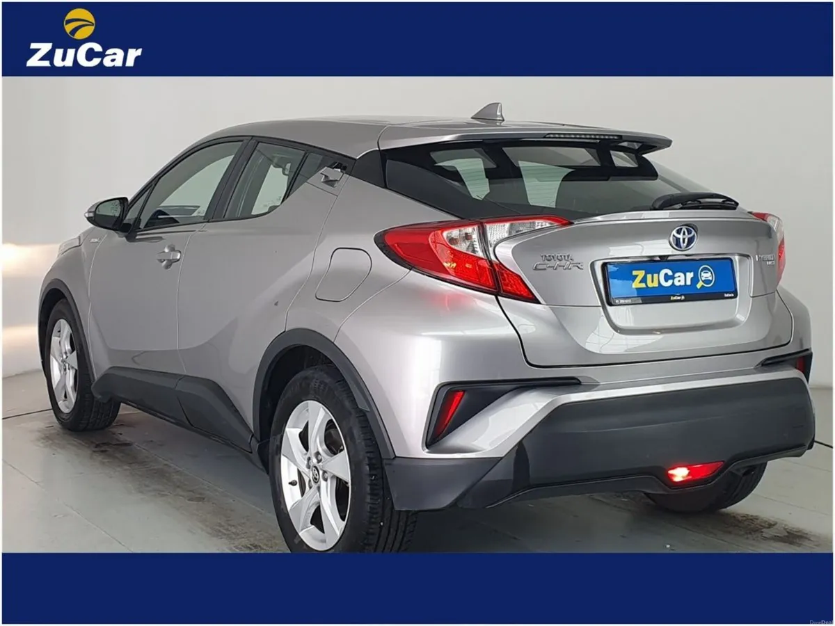 Toyota C-HR 1.8 HYBRID LUNA - Image 4