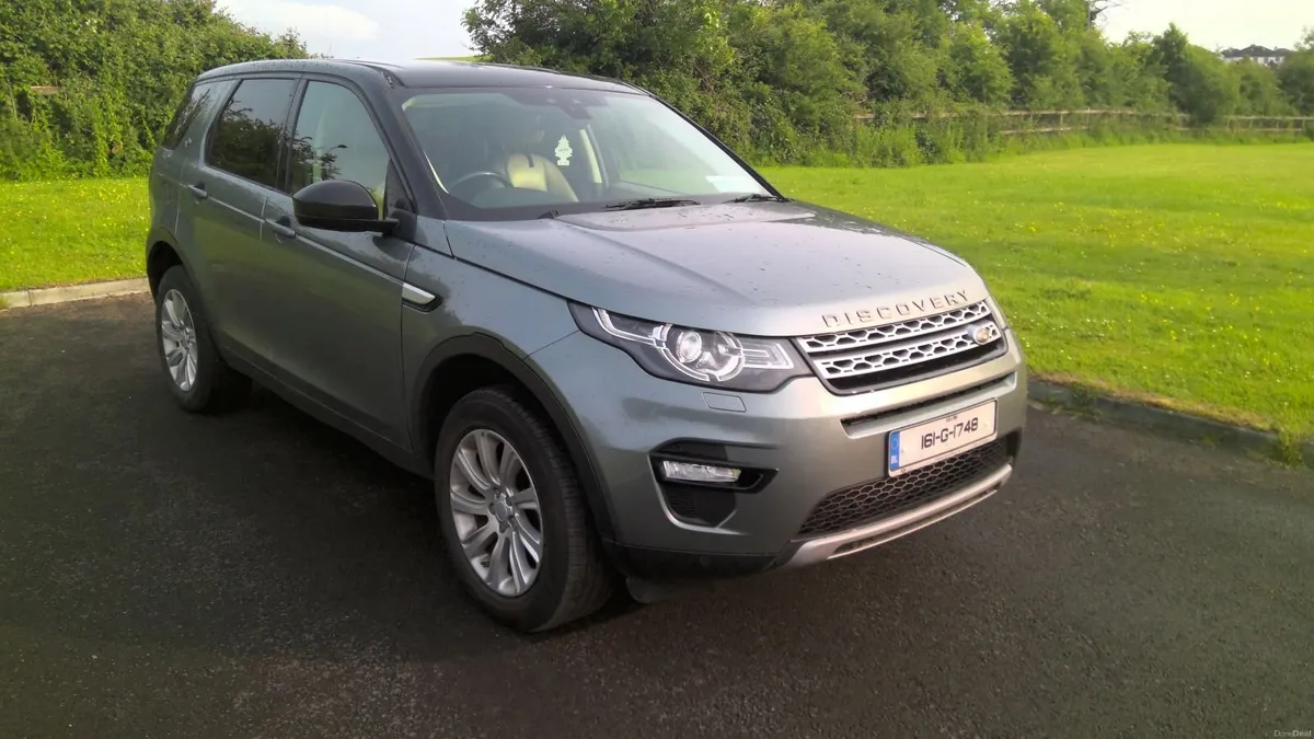 Land Rover Discovery Sport 2016 - Image 1