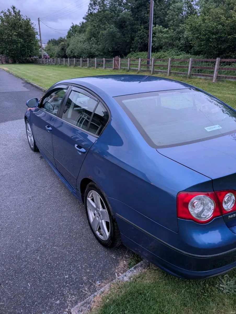 Volkswagen Passat Rline 2009 - Image 4